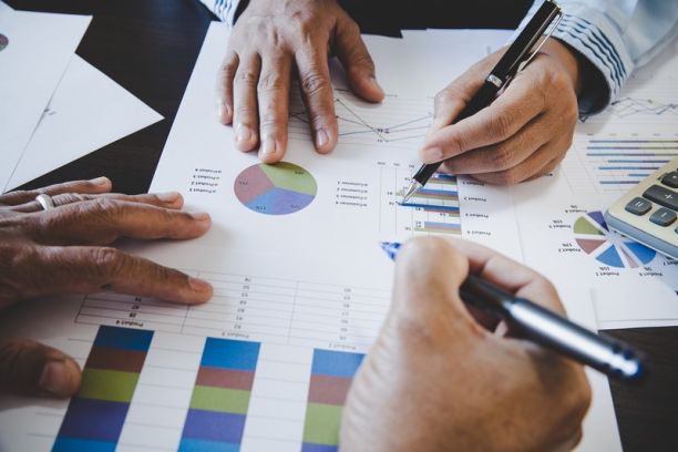 Actuarial services and pension advice